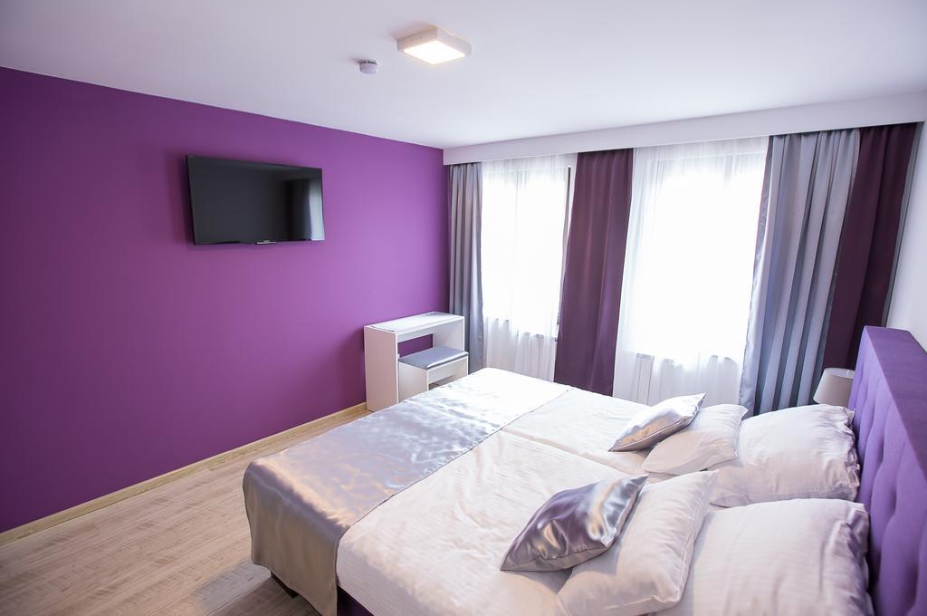 Heartland City B&B توزلا المظهر الخارجي الصورة
