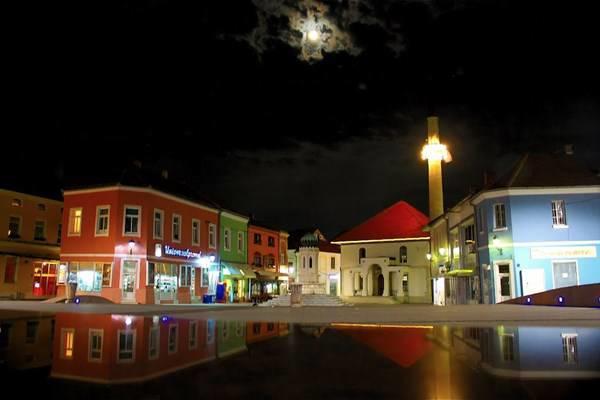 Heartland City B&B توزلا المظهر الخارجي الصورة