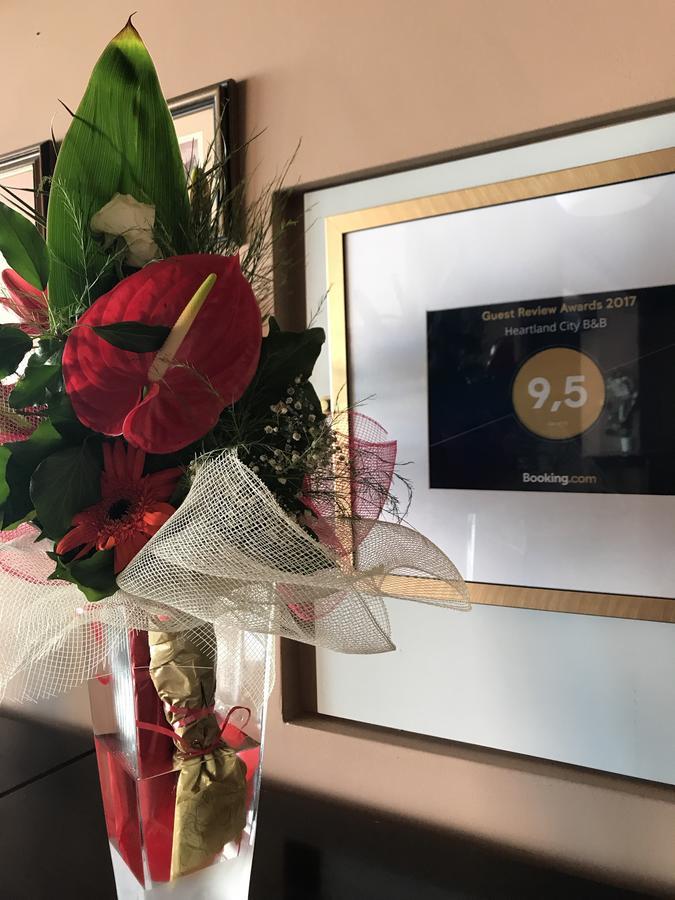 Heartland City B&B توزلا المظهر الخارجي الصورة